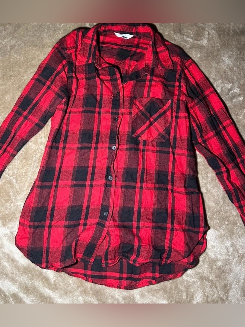 Time and Tru Red & Black Plaid Button-Front Shirt